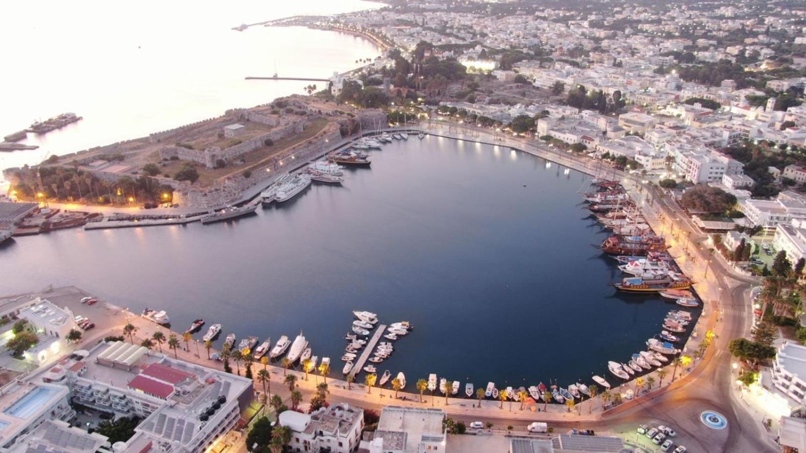 City Apartment 58 - 5Min To Kos Beach Ngoại thất bức ảnh